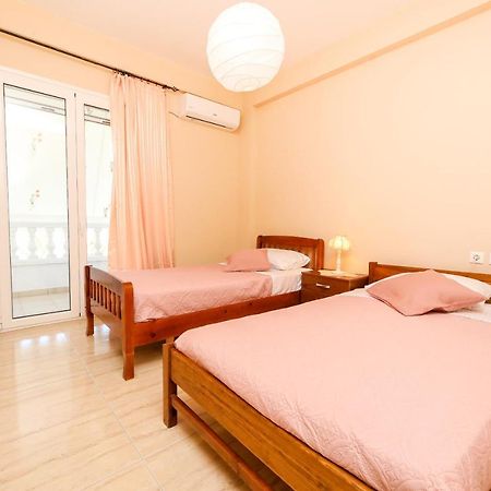 Alanthia Apartamento Vlorë Exterior foto