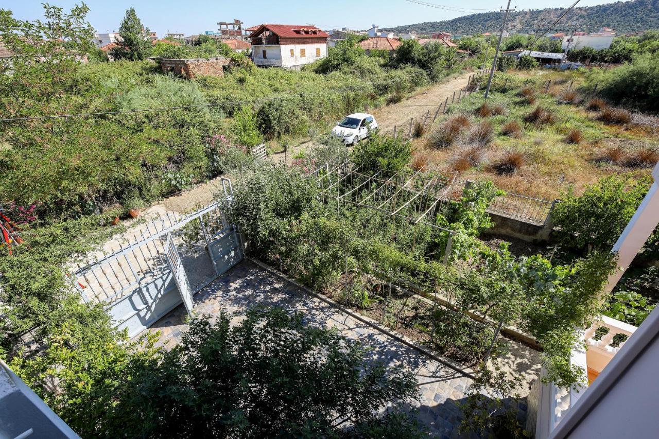 Alanthia Apartamento Vlorë Exterior foto